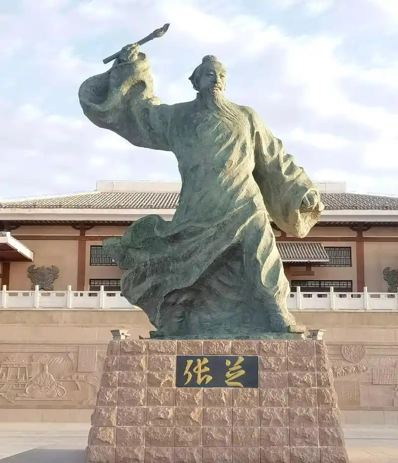 我国哪位书法名家有“草书之祖”之称