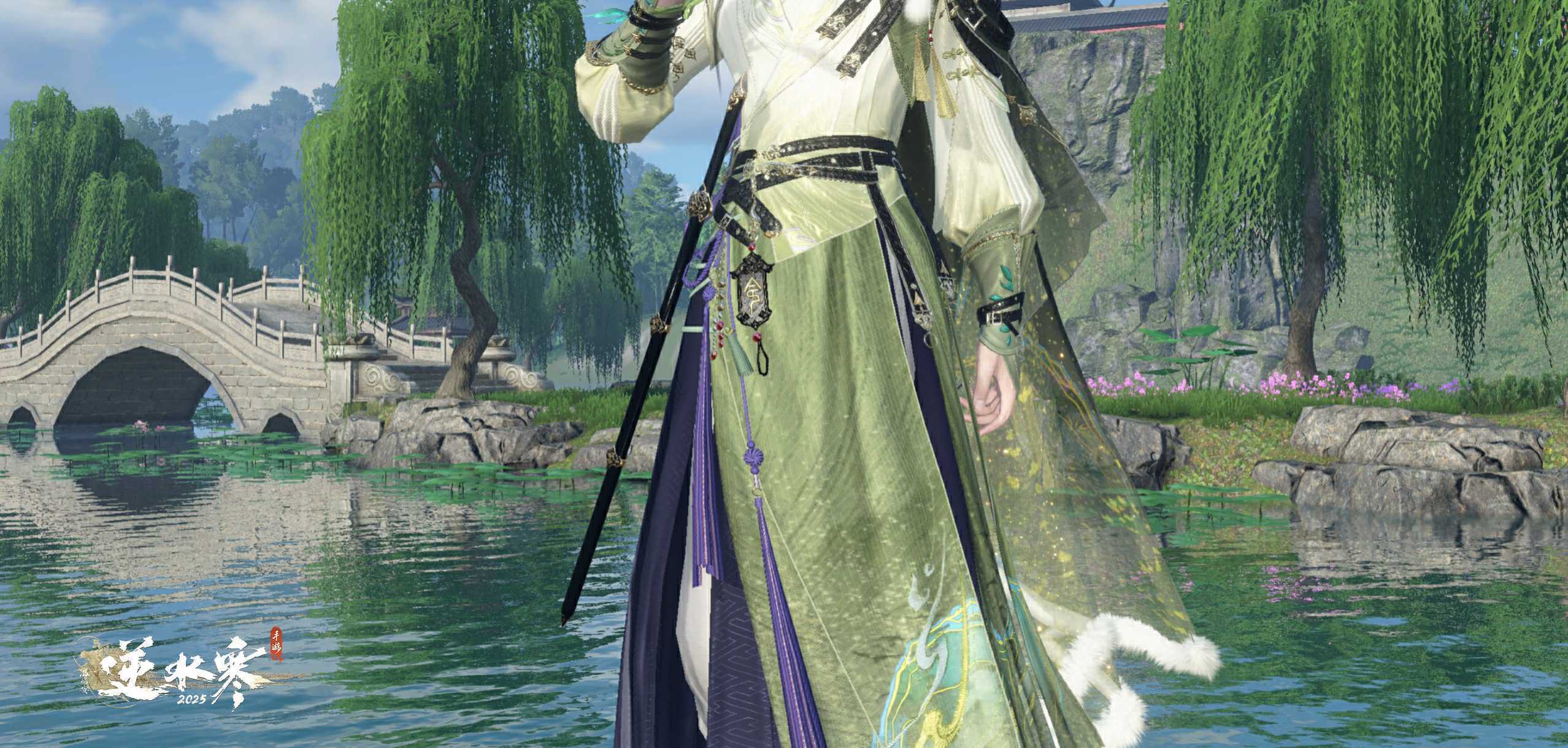 《逆水寒手游》全新时装裁花信和拂新柳外观一览